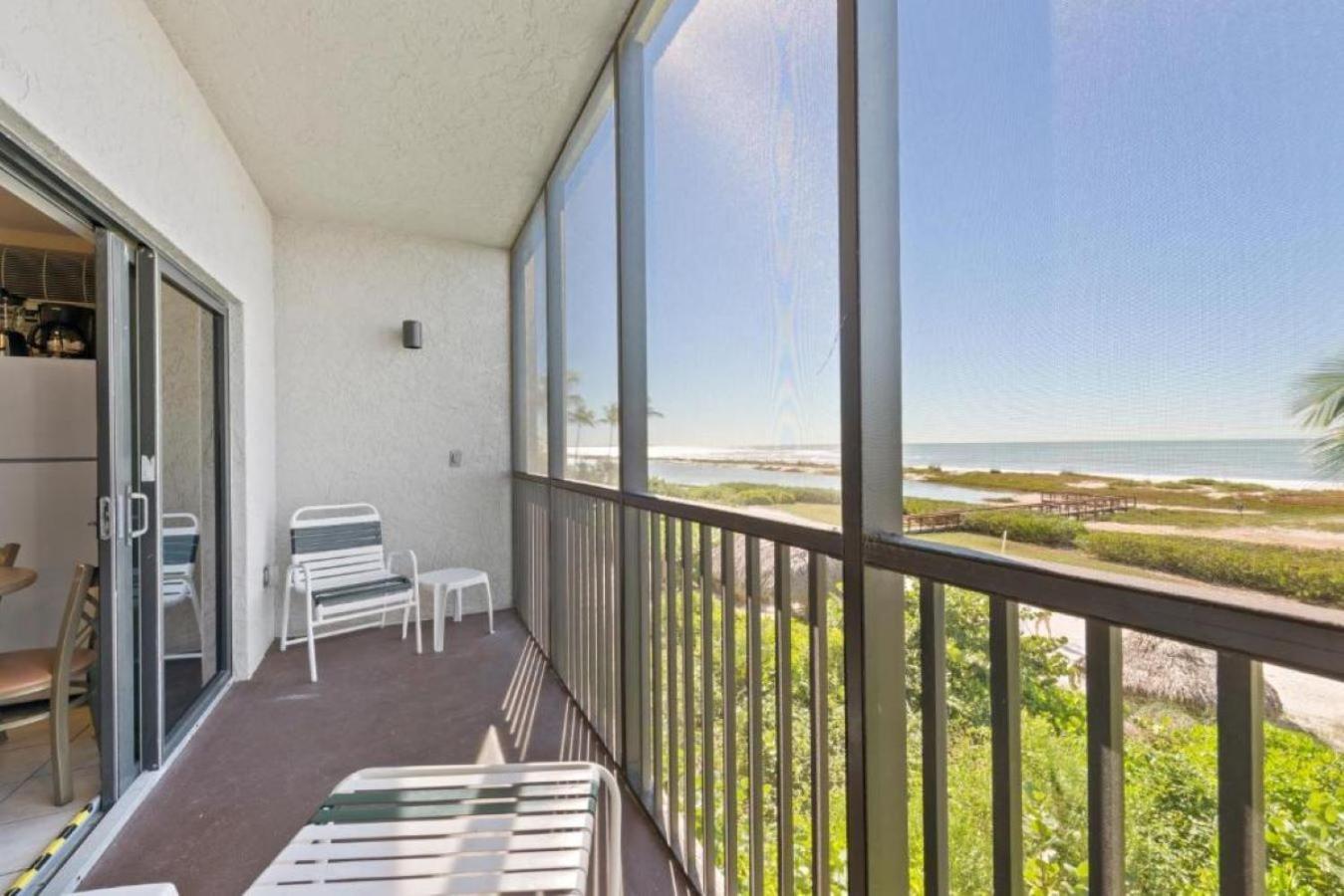 Caribbean Beach Club Fort Myers Beach Bagian luar foto