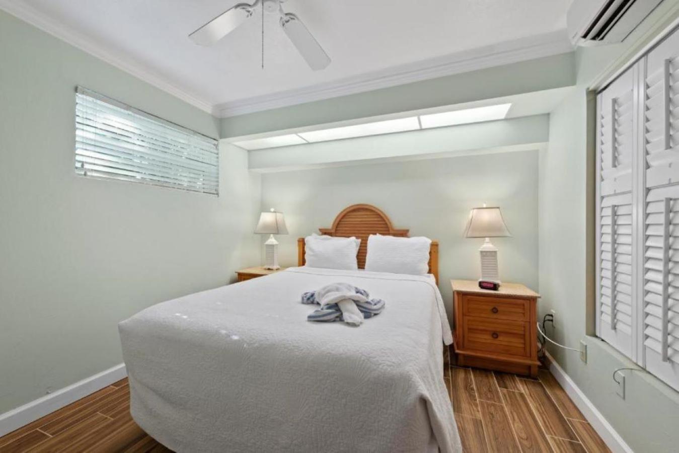 Caribbean Beach Club Fort Myers Beach Bagian luar foto